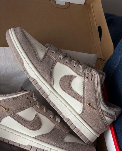 Nike Dunk LX Brogue W