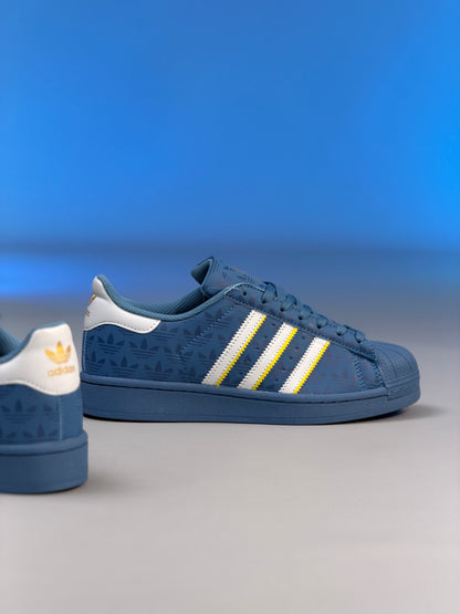 Adidas Superstar holographic