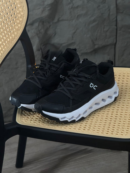 On Cloudhorizon W Black