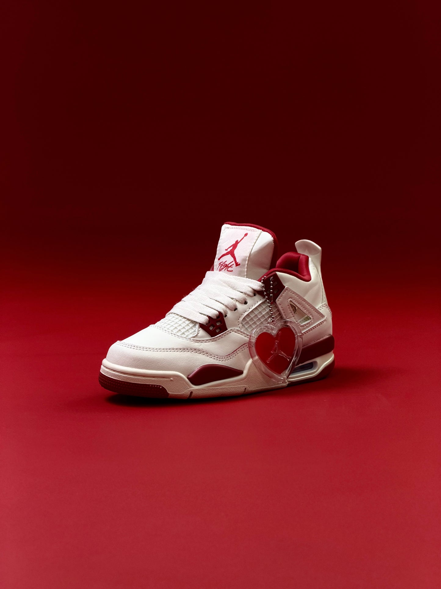Air Jordan 4 Retro "Valentine's Day"