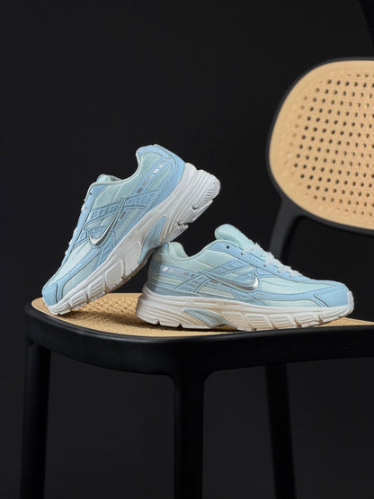 Nike Intiator Blue Metallic