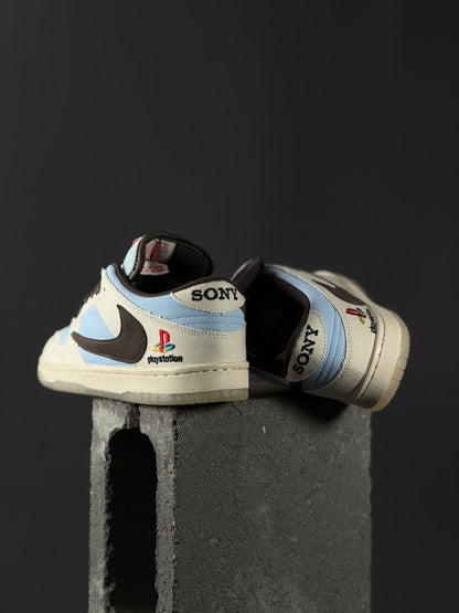 Nike Sb Dunk Low x Play Station