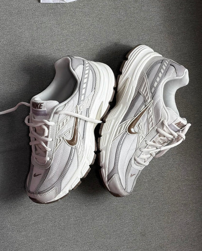 Nike Intiator Coffee