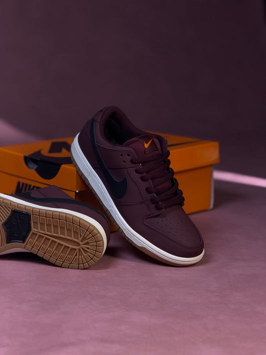 Nike SB Dunk Low Pro Burgundy Crush