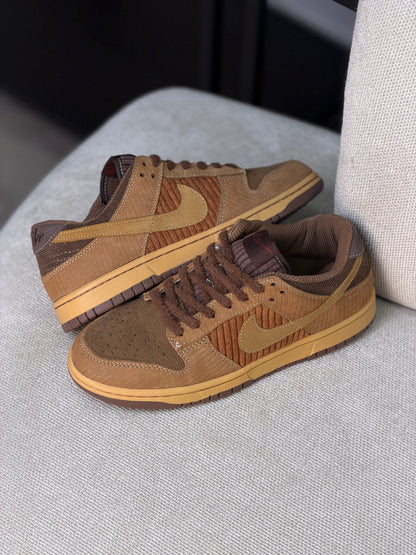 Nike Dunk Low Retro Premium Light British
