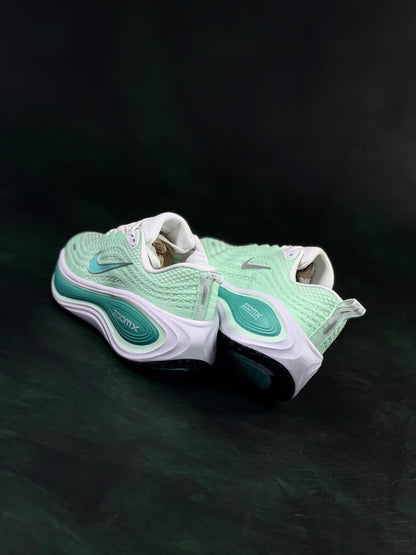 Nike ZoomX Mind Green
