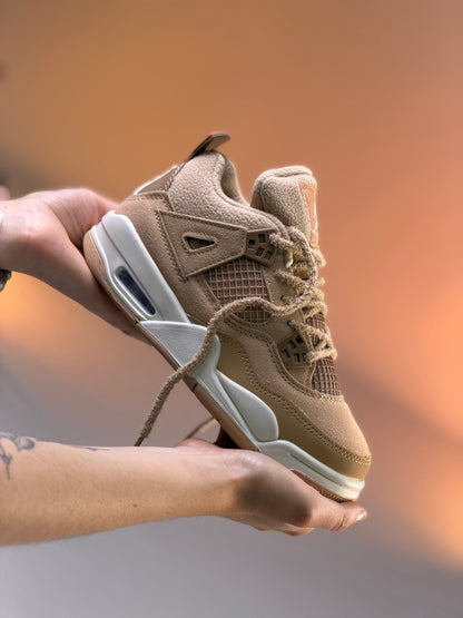 Air Jordan 4 Retro “Cozy Girl”