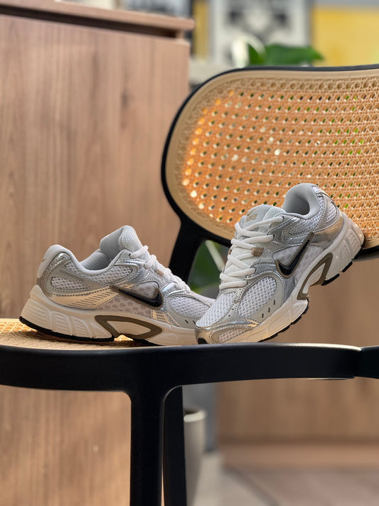 Nike V5 Rnr Metallic Coffee