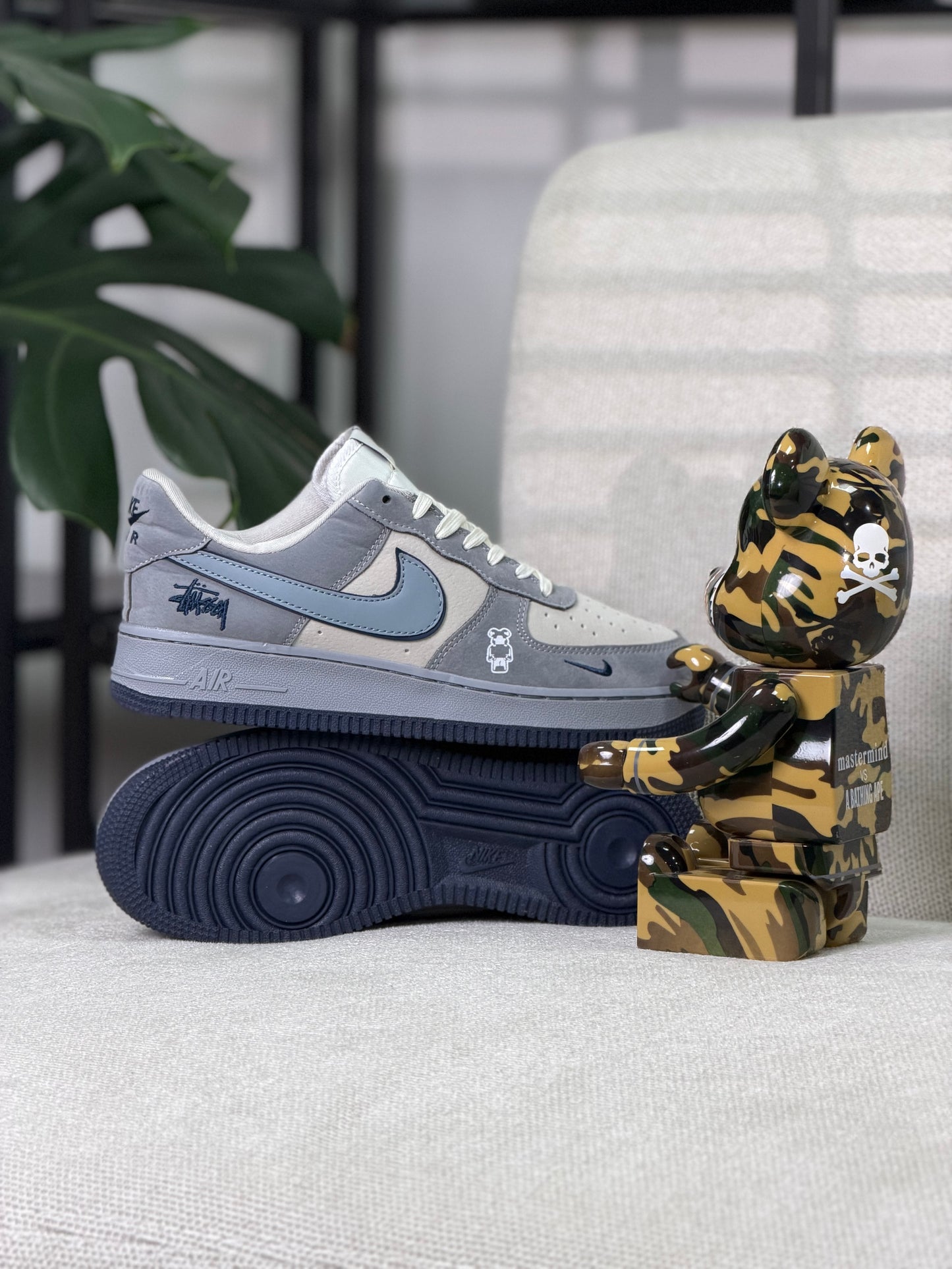 Nike Air Force One x Stussy Brick