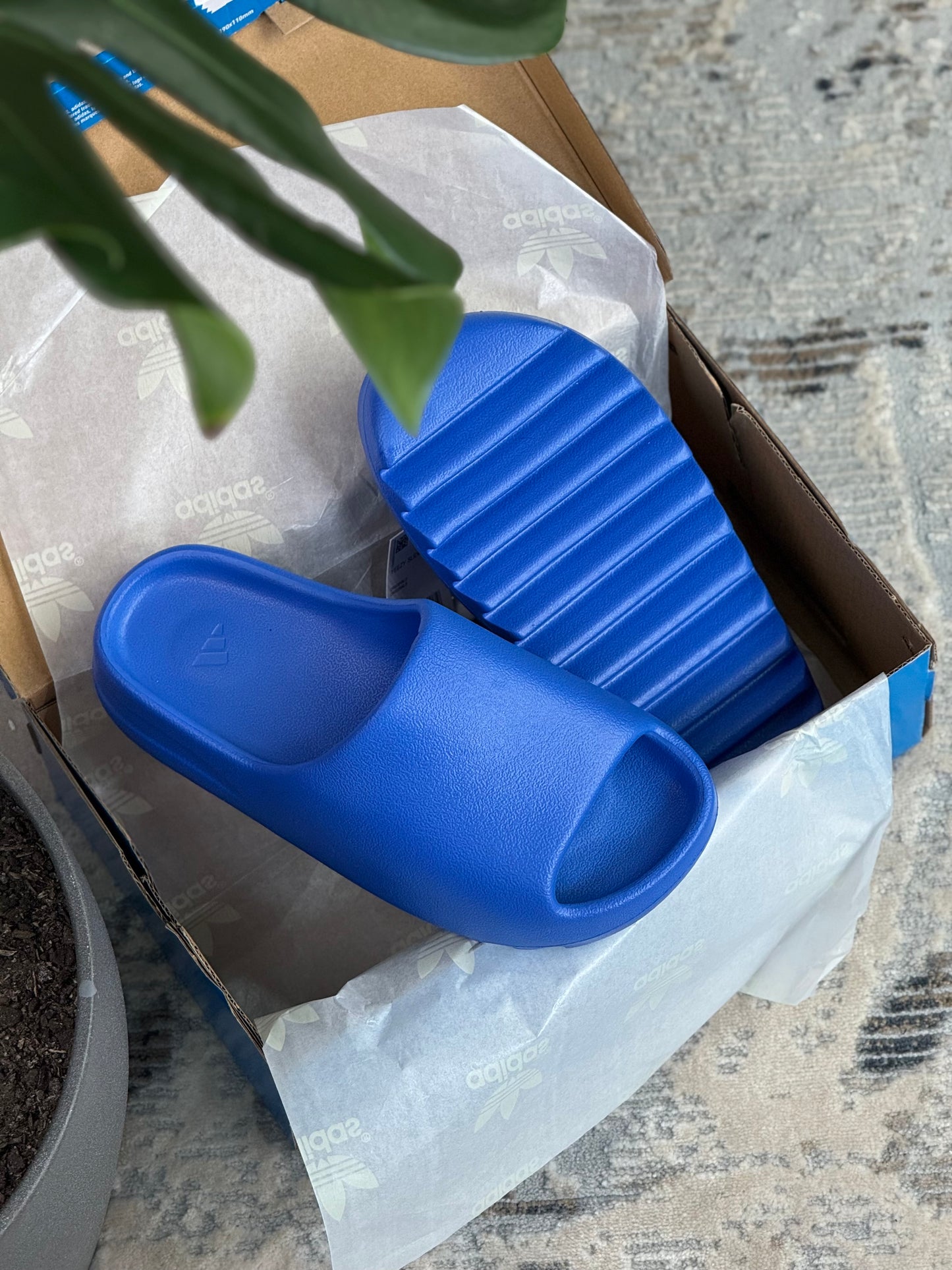 Yeezy Slide Azure