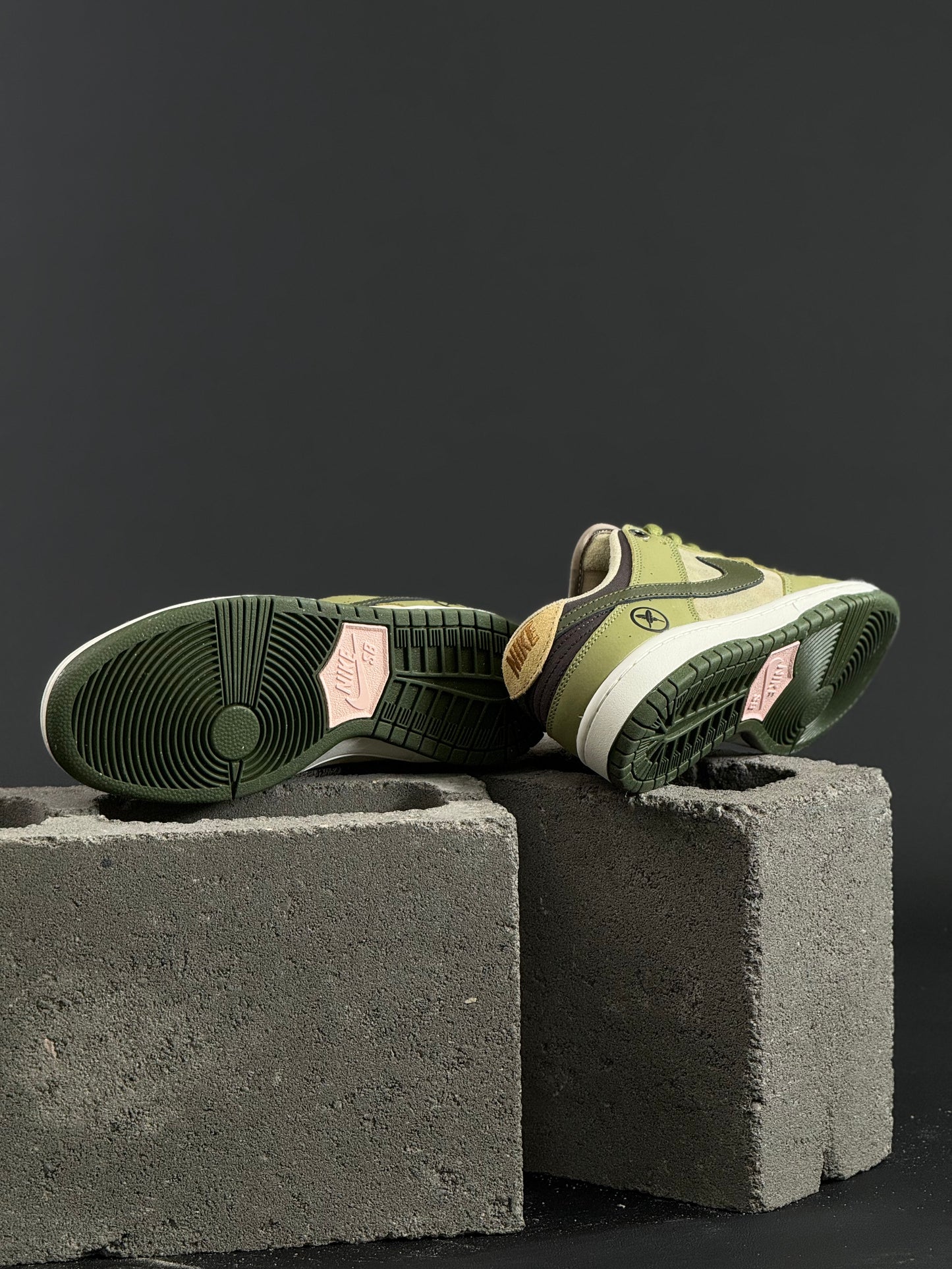 Nike SB Dunk Low Yuto Horigome Matcha
