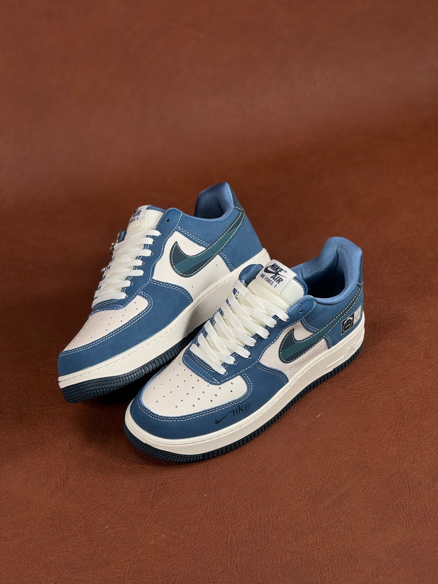 Nike Air Force One x Travis Custom