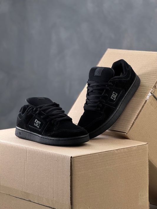 DC Skate Total Black