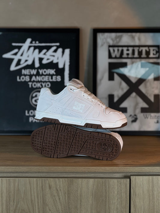 DC Skate White