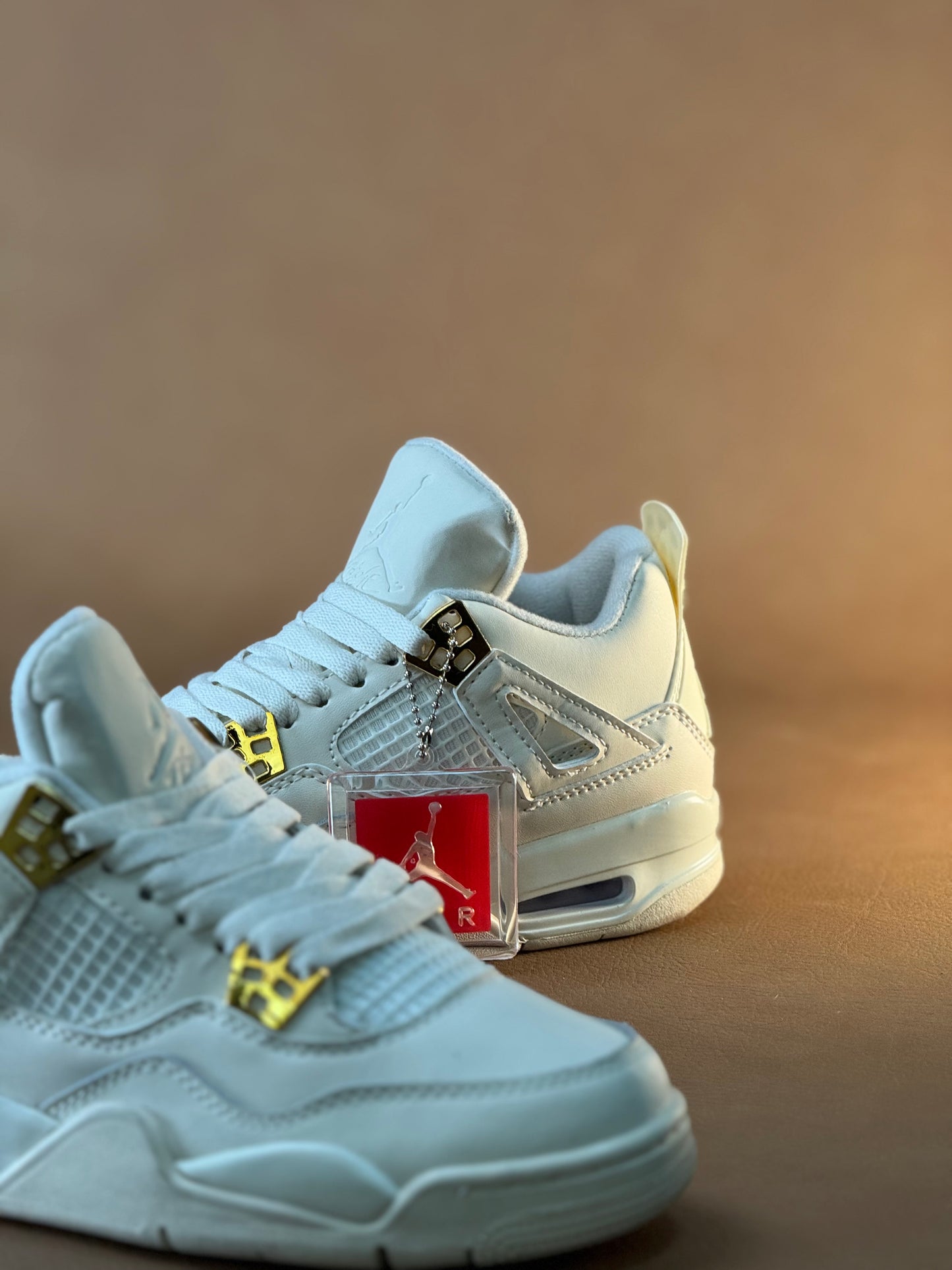 Air Jordan 4 Gold Metallic