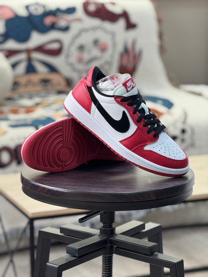 Air Jordan 1 Low Chicago