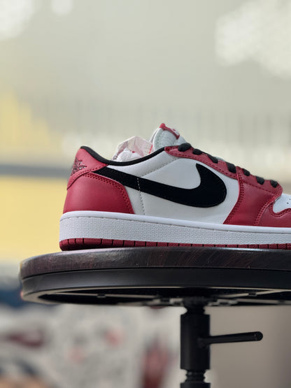Air Jordan 1 Low Chicago