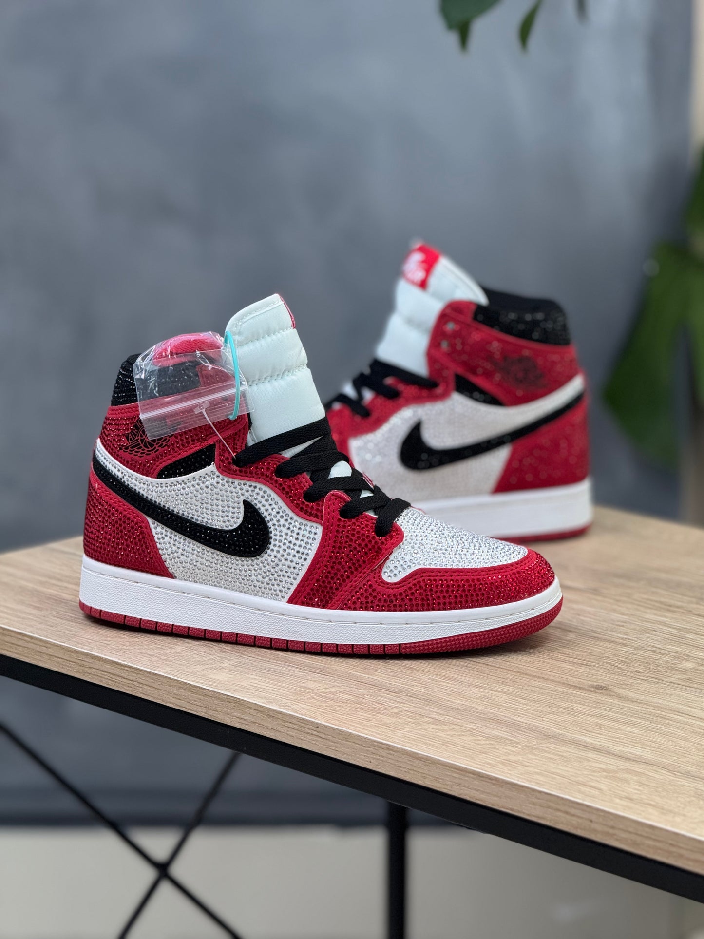 Air Jordan 1 Chicago Swarovski