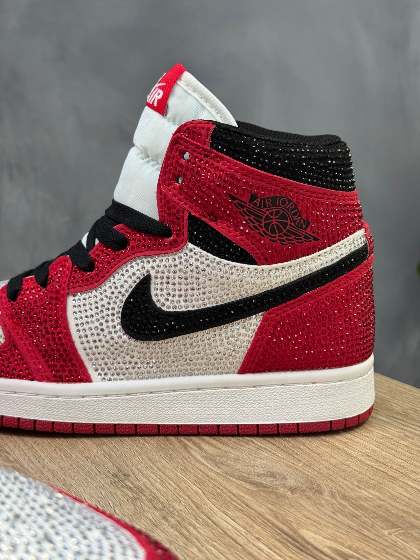 Air Jordan 1 Chicago Swarovski