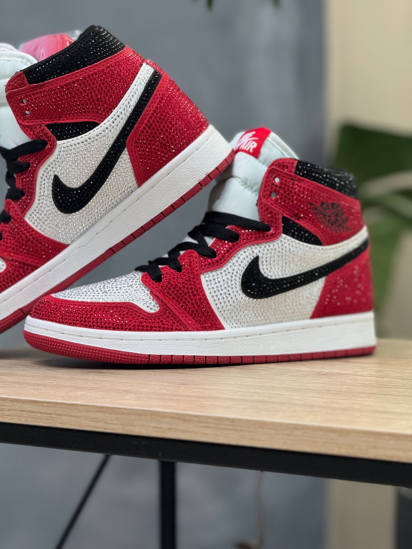Air Jordan 1 Chicago Swarovski