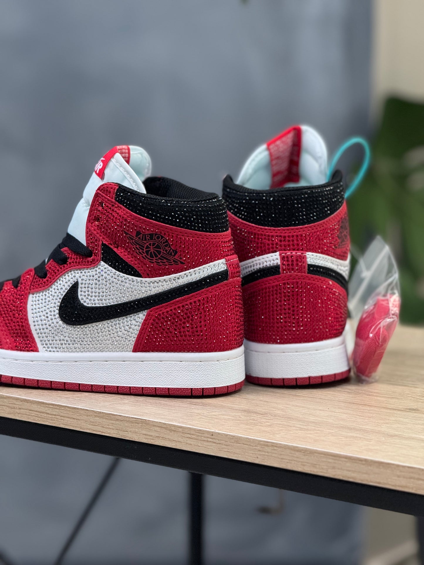 Air Jordan 1 Chicago Swarovski
