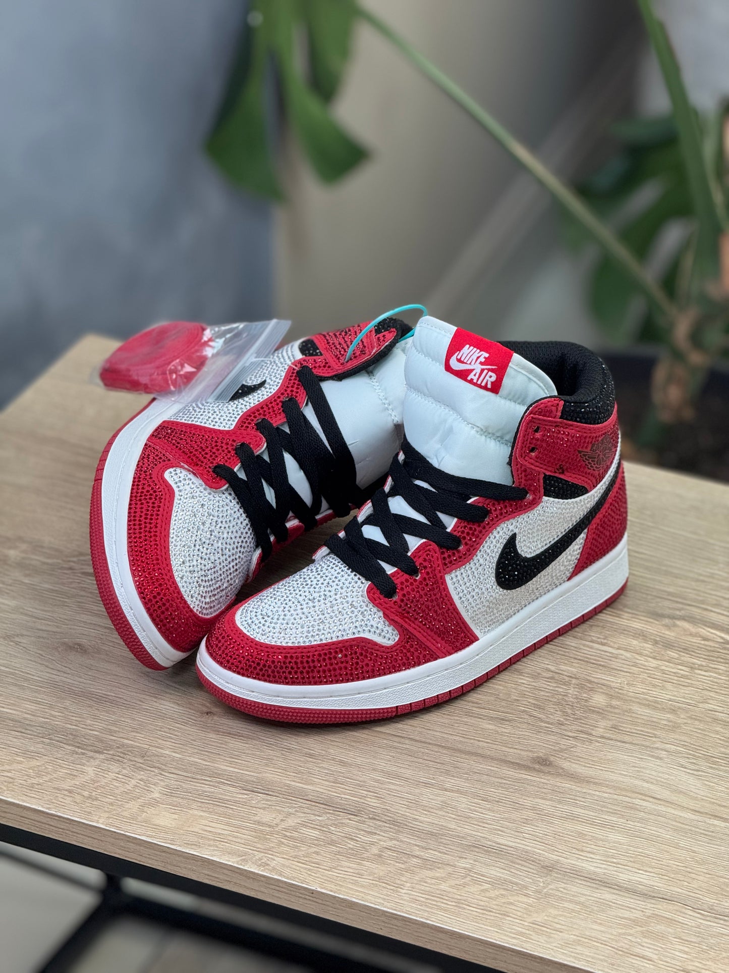 Air Jordan 1 Chicago Swarovski