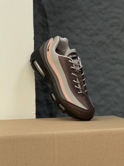 Nike Air Max 95 SP A Ma Maniére While You Were Sleeping