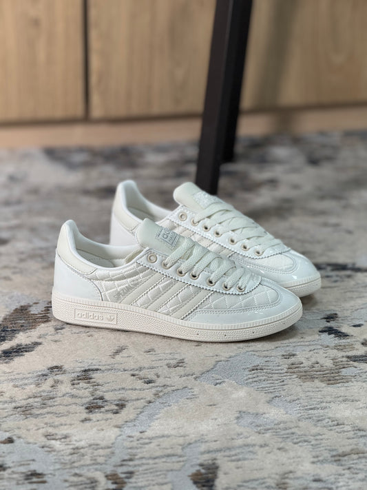 Adidas Handball Spezial
Cloud White Silver Metallic
