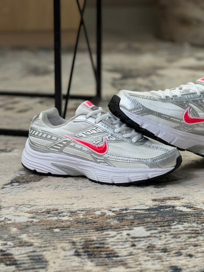 Nike Intiator Pink Metallic