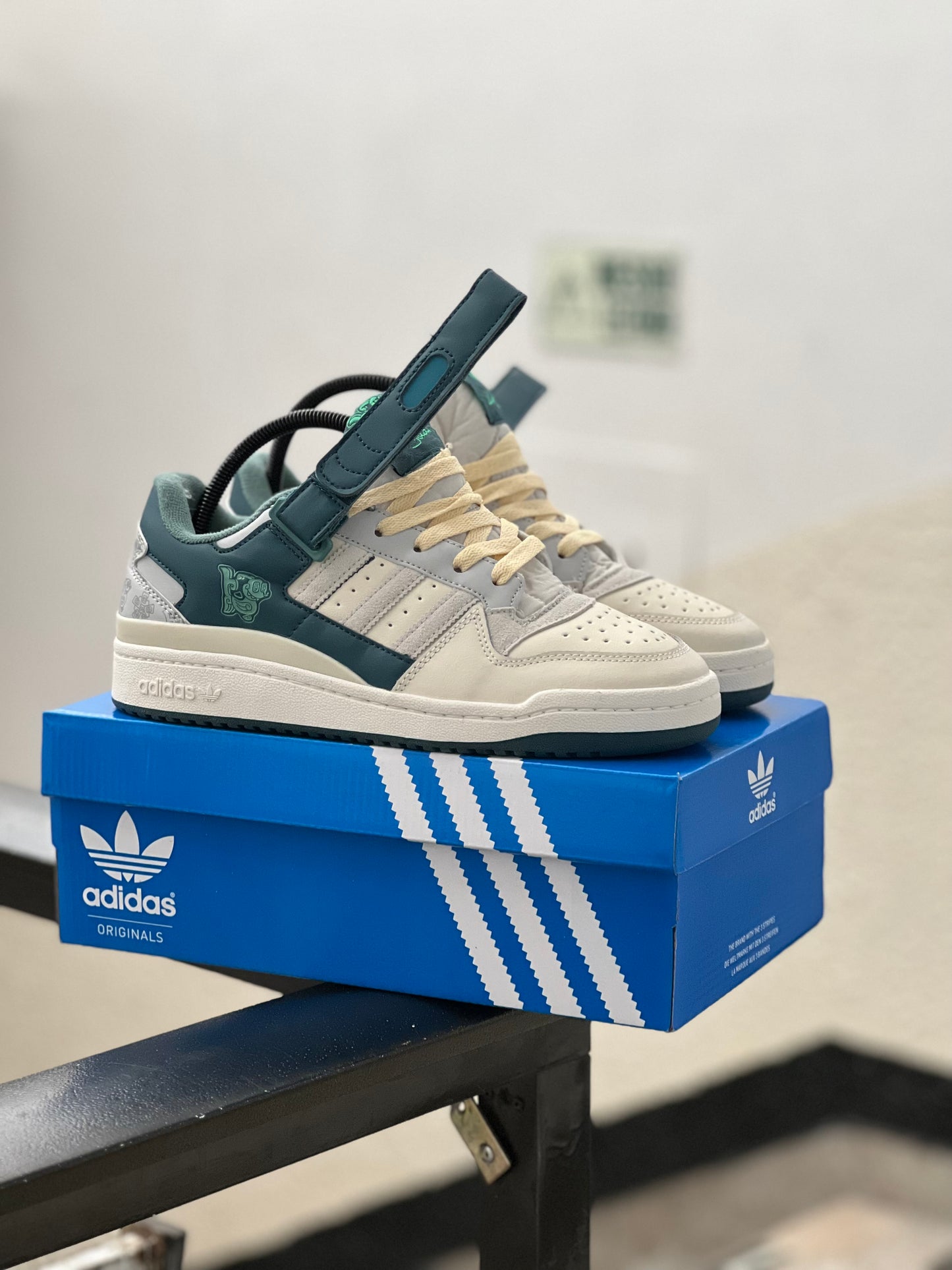 Adidas Forum Maya