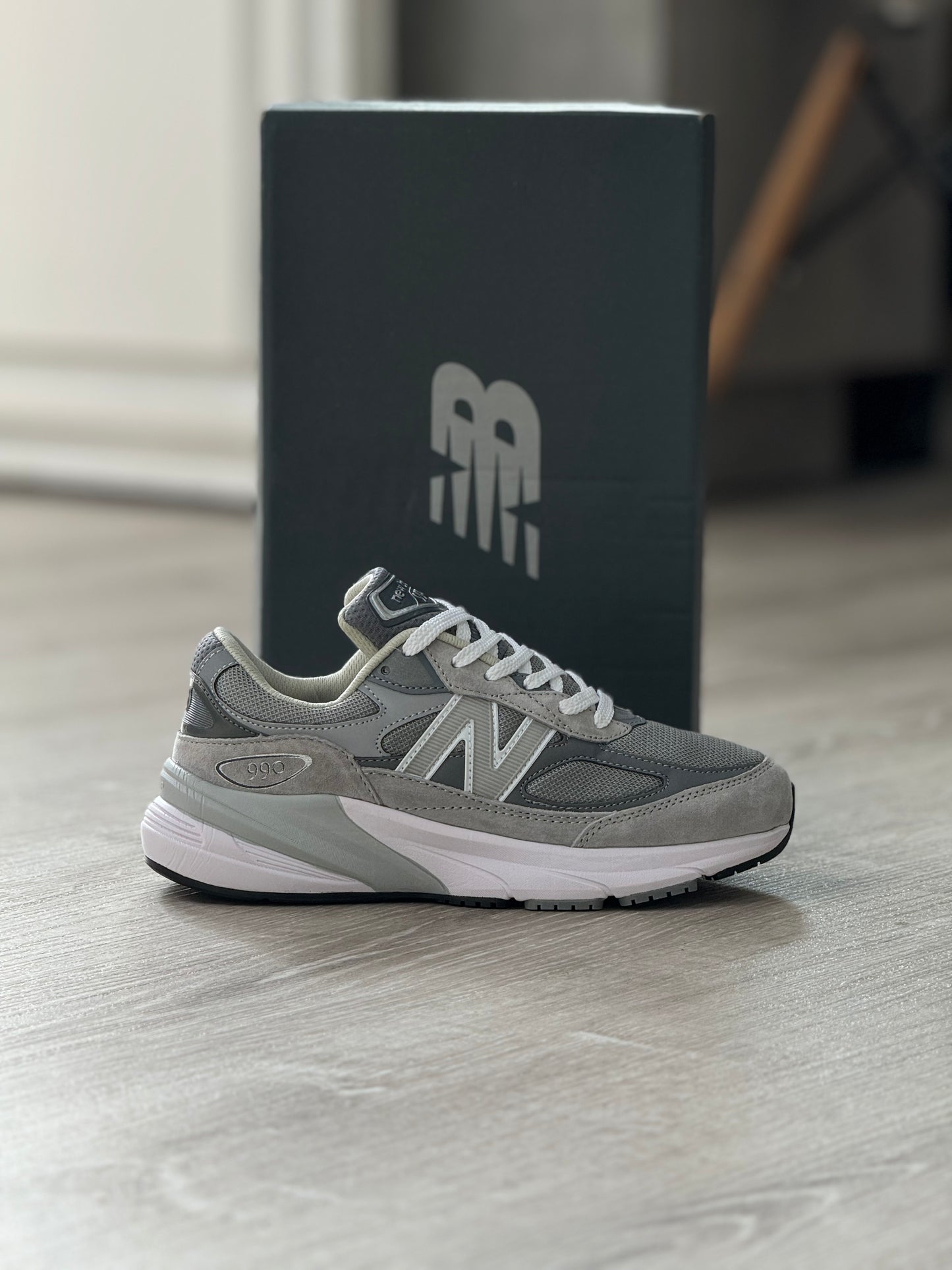New Balance 990v6
