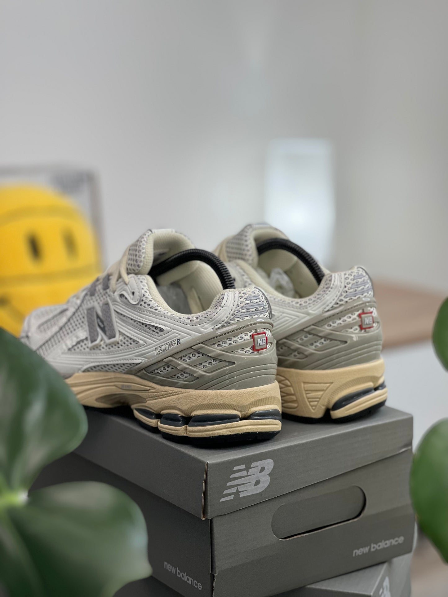 New Balance 1906r