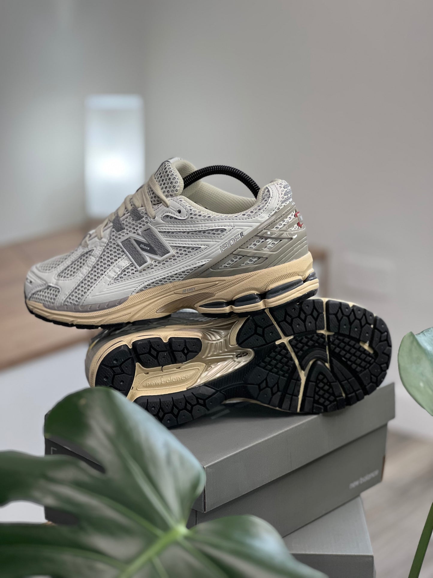 New Balance 1906r