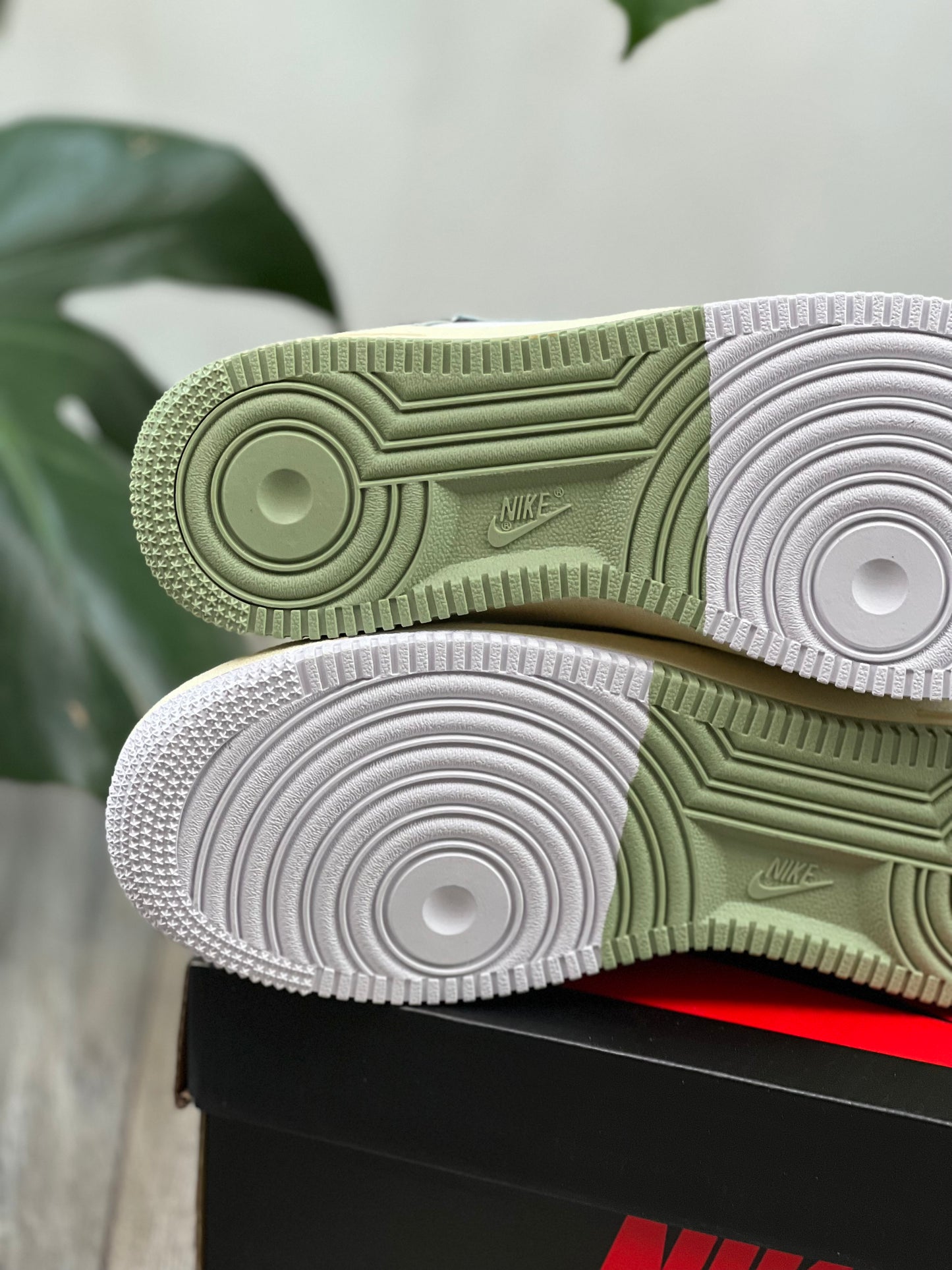 Nike Air Force Hombre 1 LV8