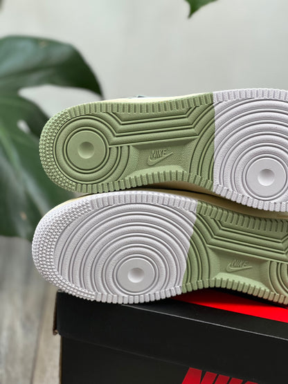 Nike Air Force Hombre 1 LV8