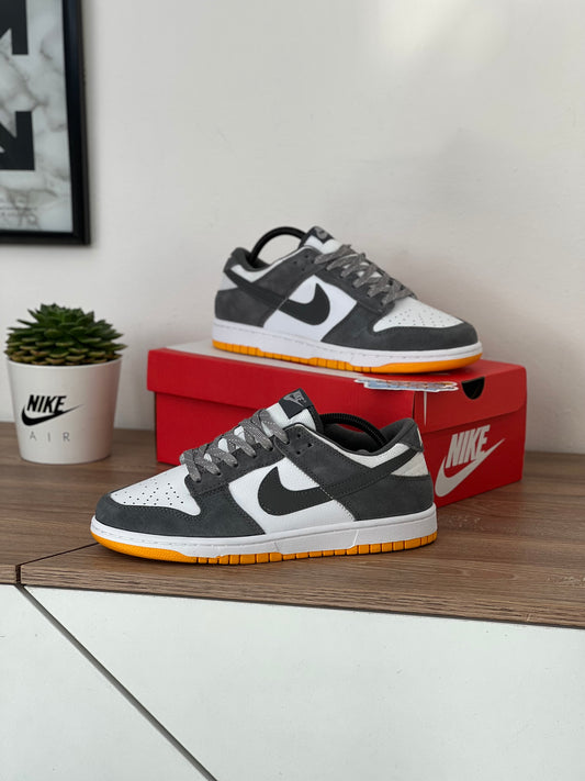 Nike Sb Dunk Low Smoke Grey Gum 3M Swoosh