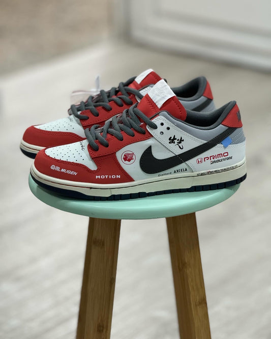 Nike Dunk Low x Honda Civic Concepto