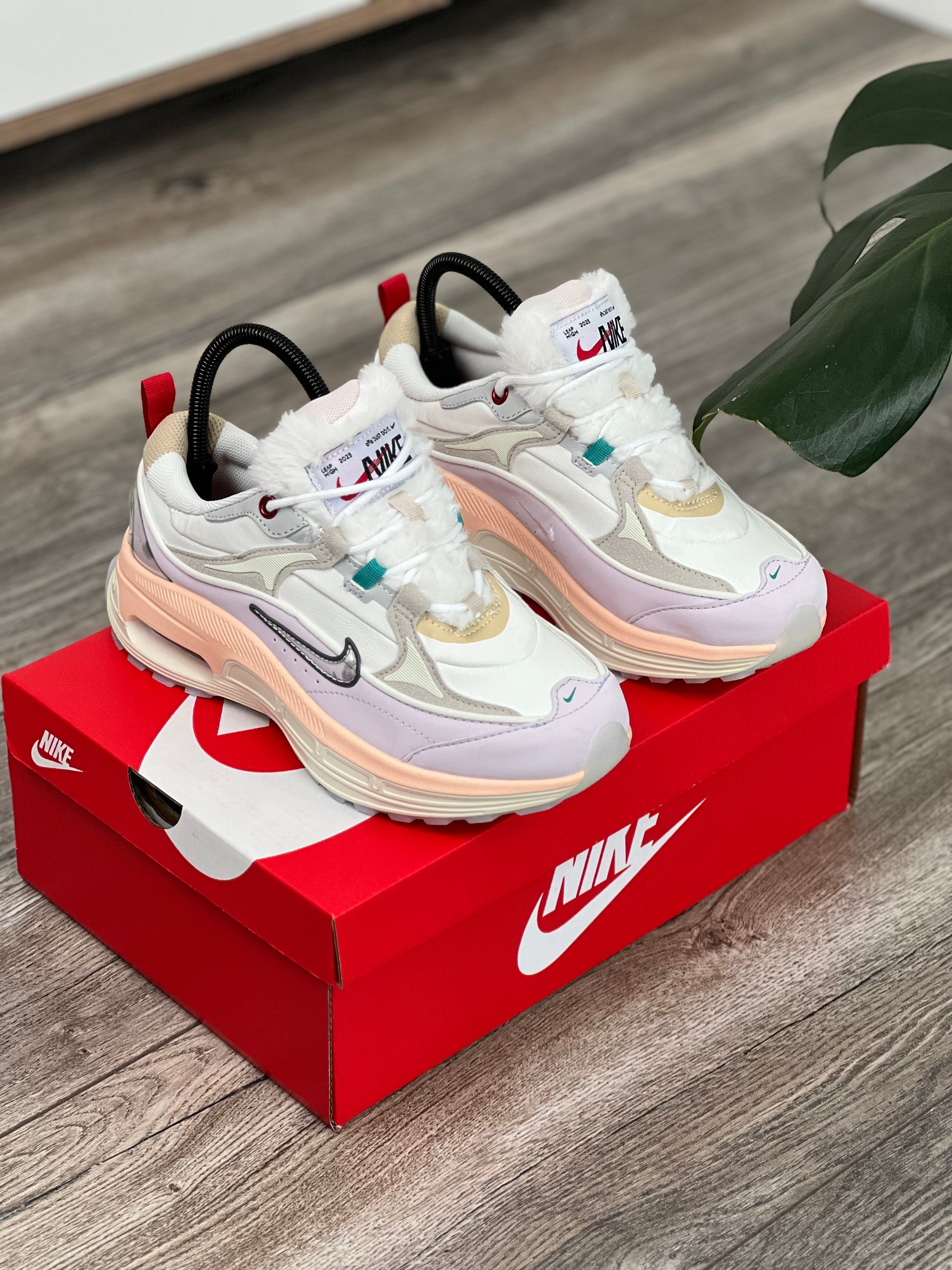 Nike Air Max Bliss - Main Image