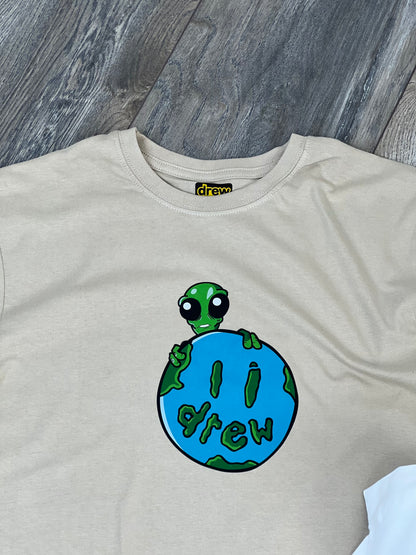 Camiseta Drew Extraterrestre