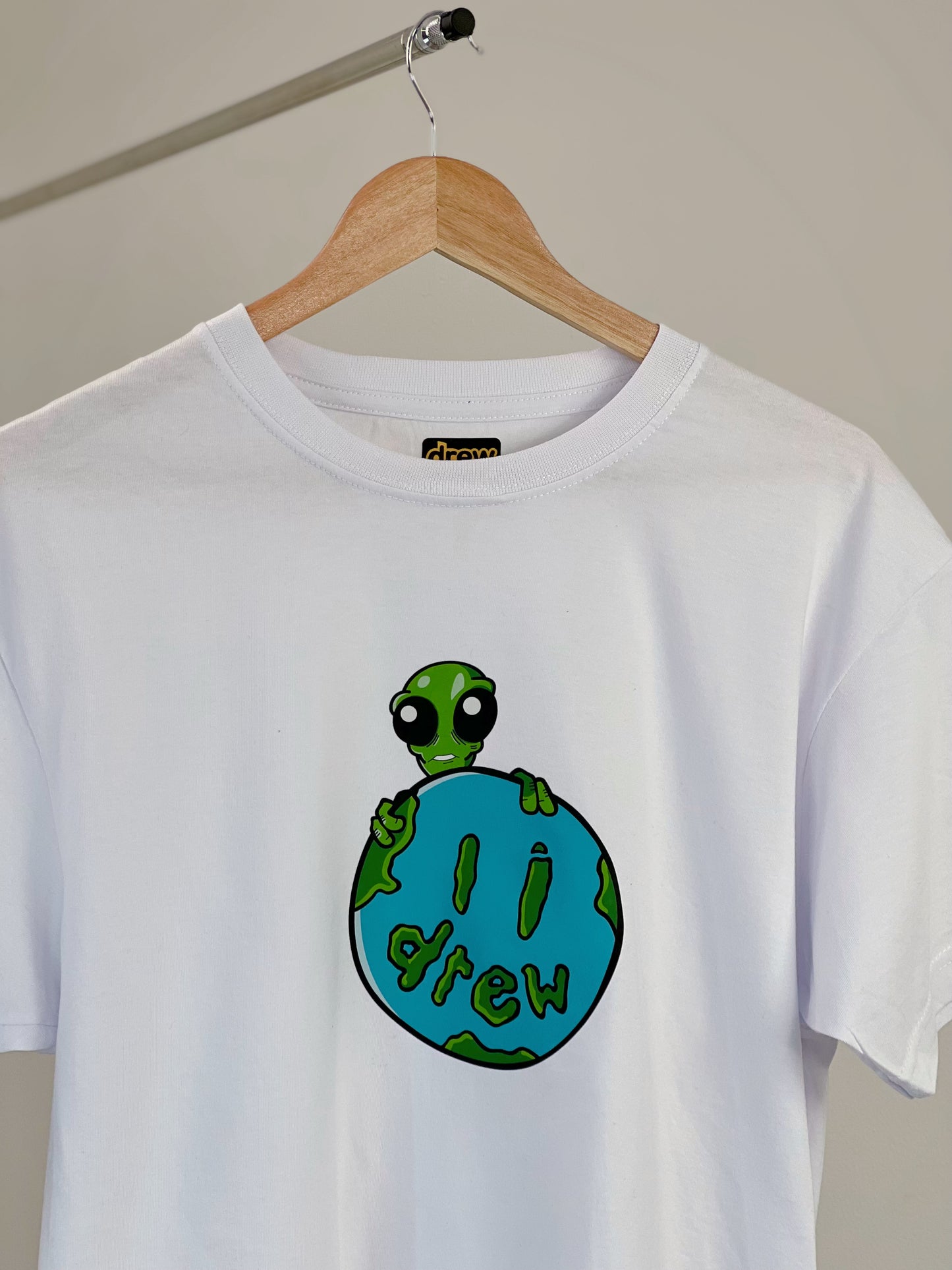 Camiseta Drew Extraterrestre
