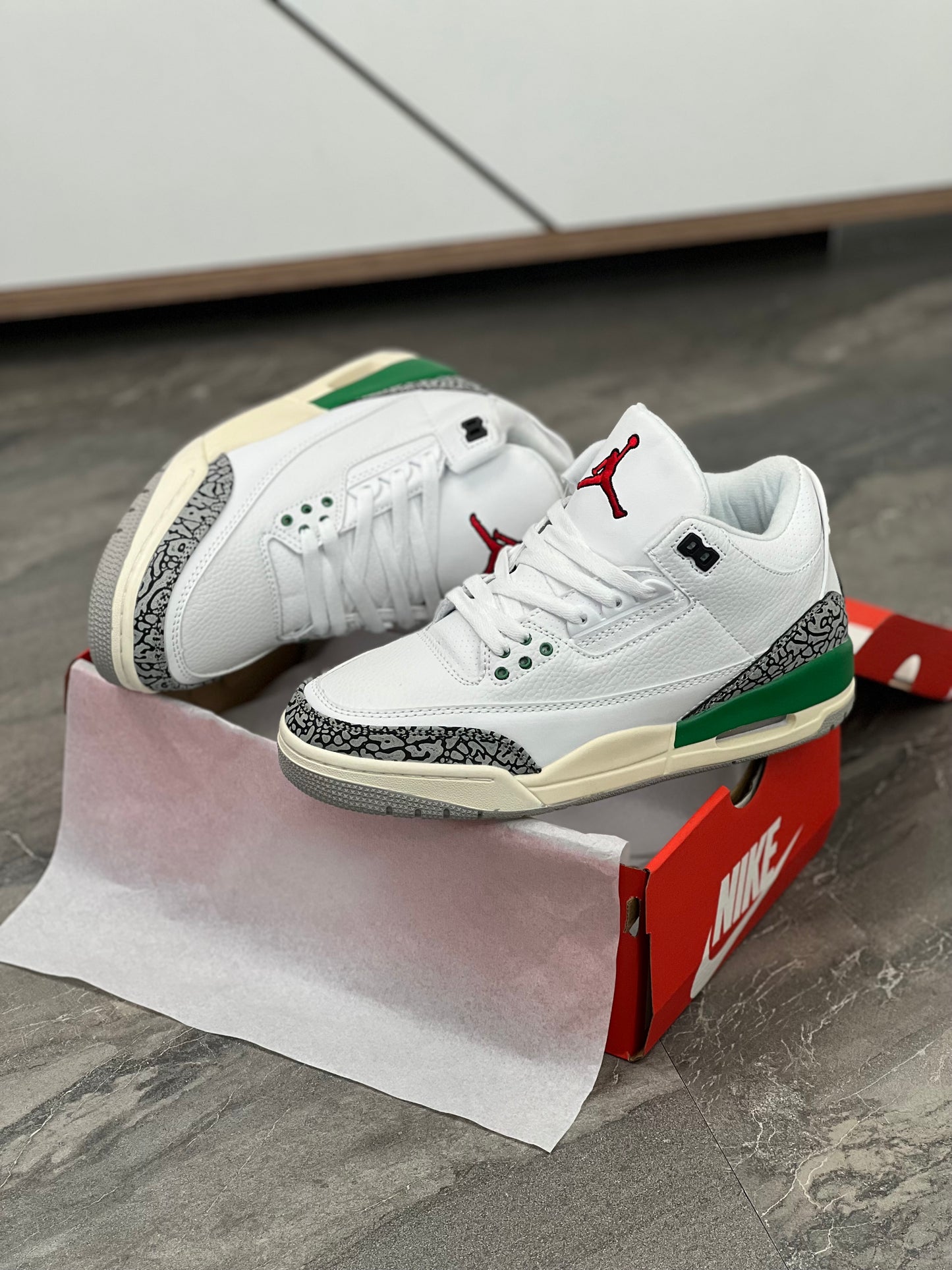 Air Jordan 3 Lucky Green