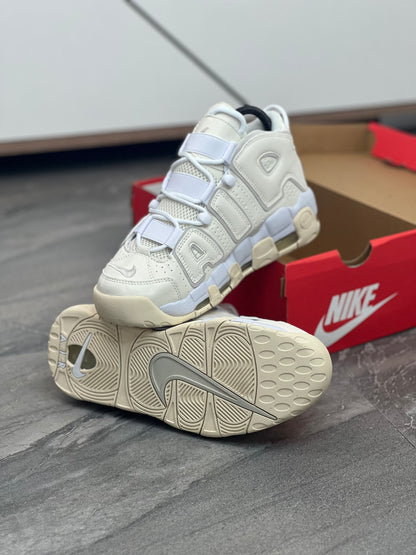 Nike Uptempo Beige