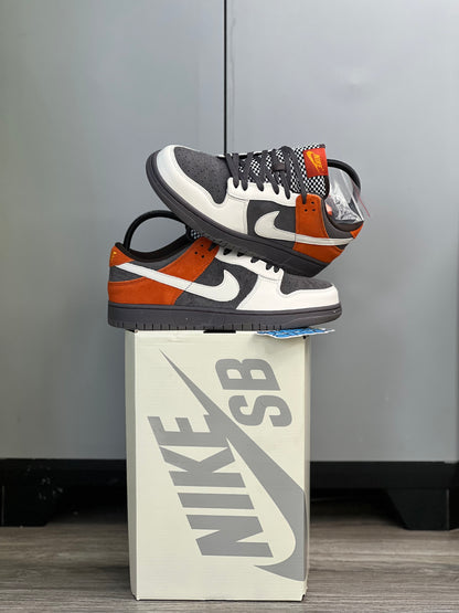 Nike Sb Dunk Low Red Panda