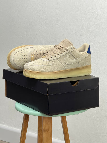 Nike Air Force 1 '07 LX