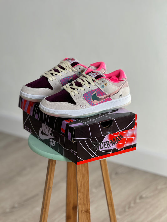 Nike Dunk Low Spiderve-Verso