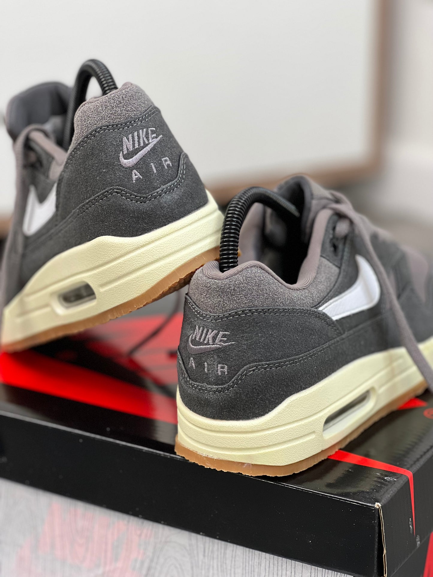 Nike Air Max 1 Premium Low Crepe - Soft Grey