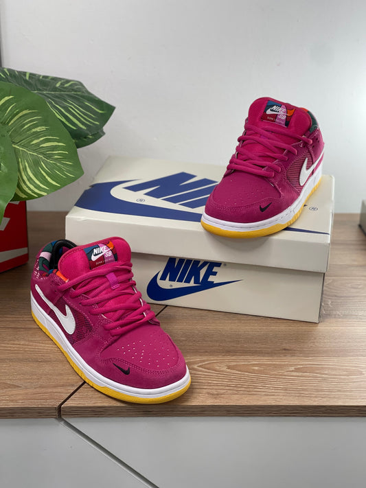 Nike Sb Dunk Low X Parra " Familiy Friends "