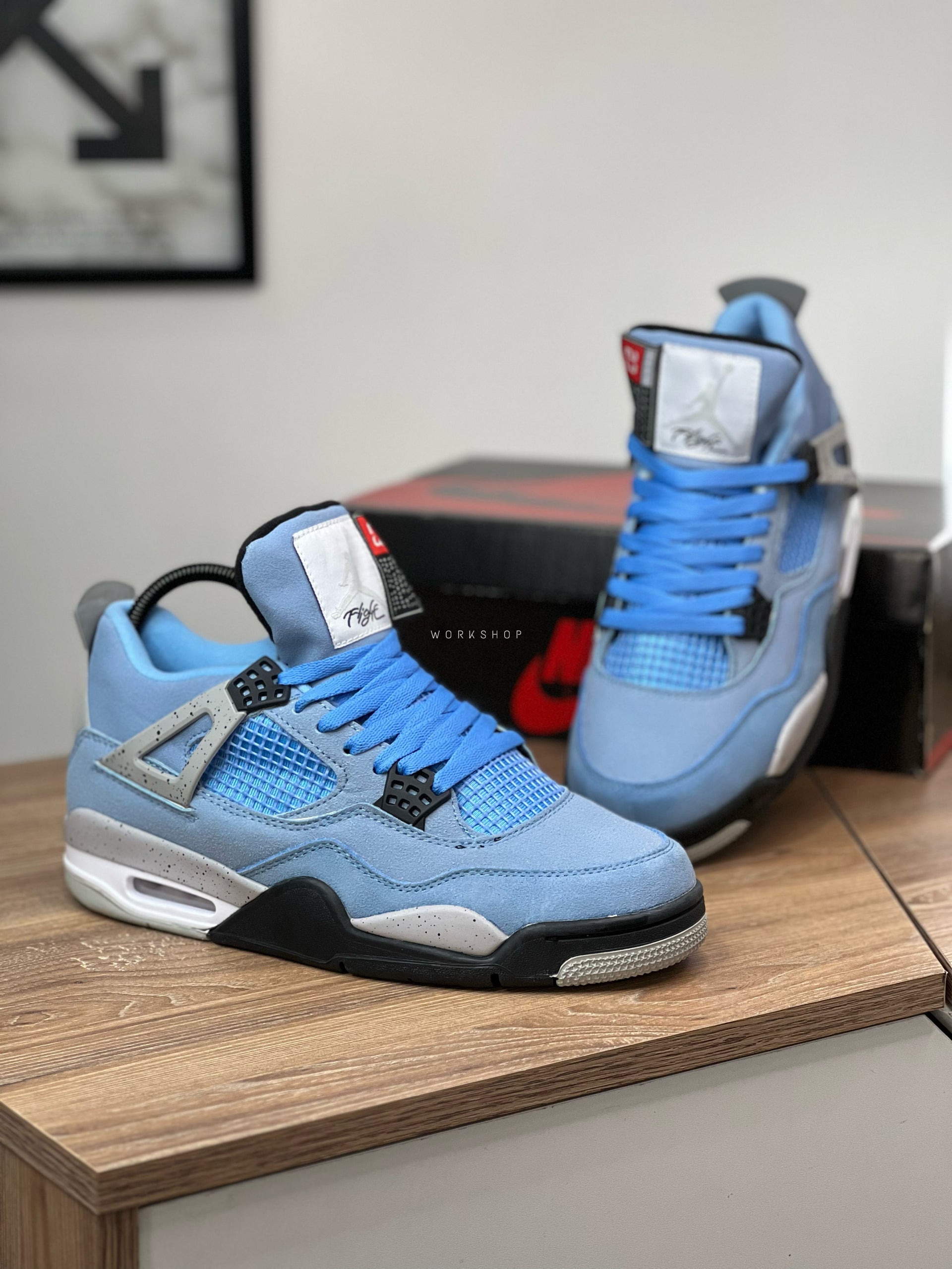 Air Jordan Retro University Blue - Main Image