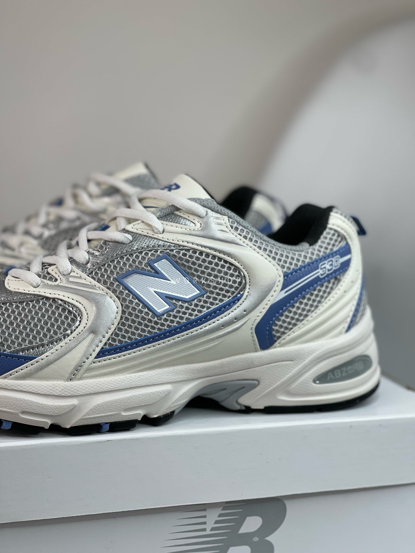 New Balance 530