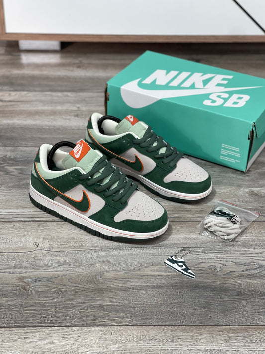 Nike Sb Dunk X Otomo Katsuhiro